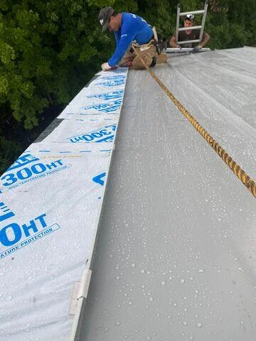 Best “Roofing Contractor Near Me” for Albany, NY Homeowners: Repairs, Replacements, Financing